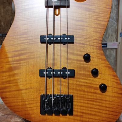 276133431 3178097125760224 9109996542127061925 N